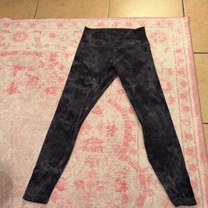 Lululemon Align Black Tie-Dye Leggings. NO PILING!